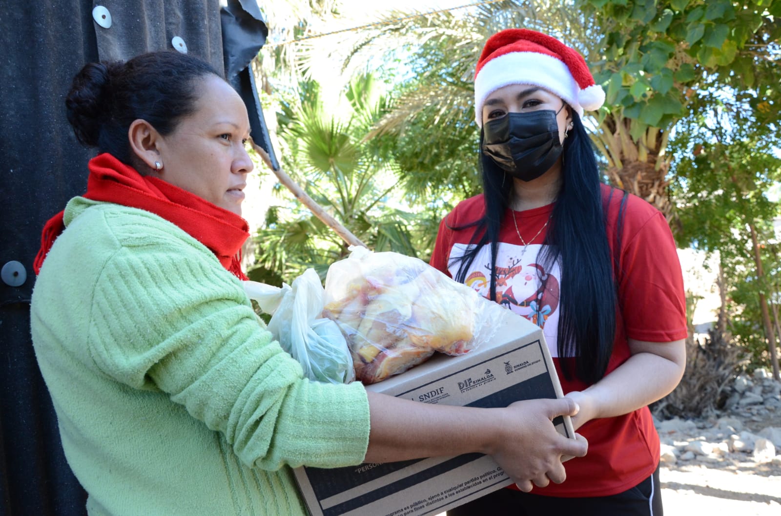 Beneficia DIF Angostura a más de 500 familias vulnerables con la entrega de Cenas Navideñas
