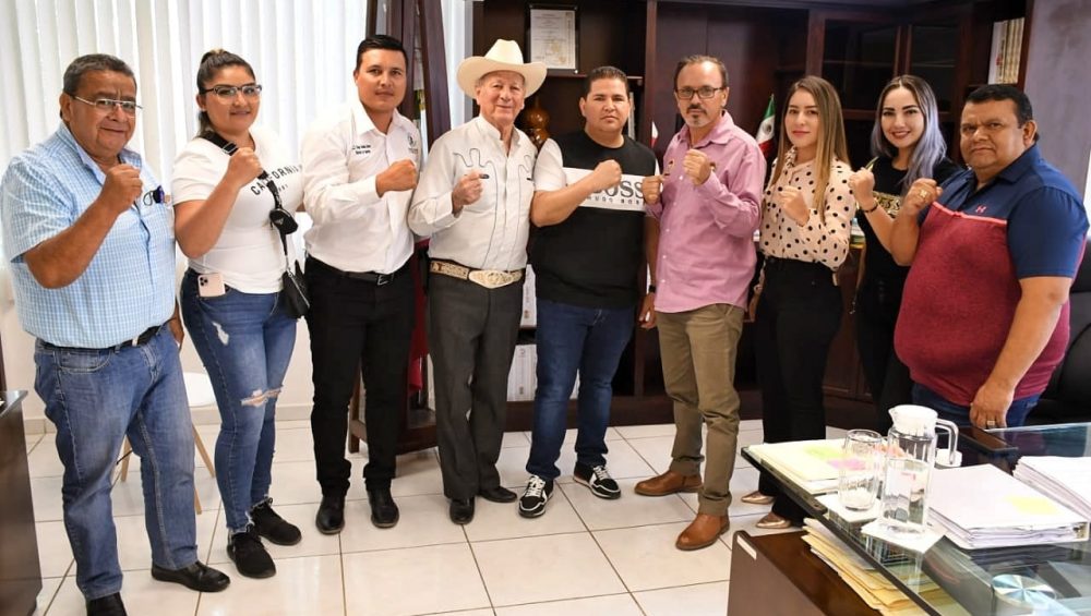 Encabeza el alcalde, Miguel Angel Angulo Acosta, la organización de una gran cartelera de box profesional en Angostura