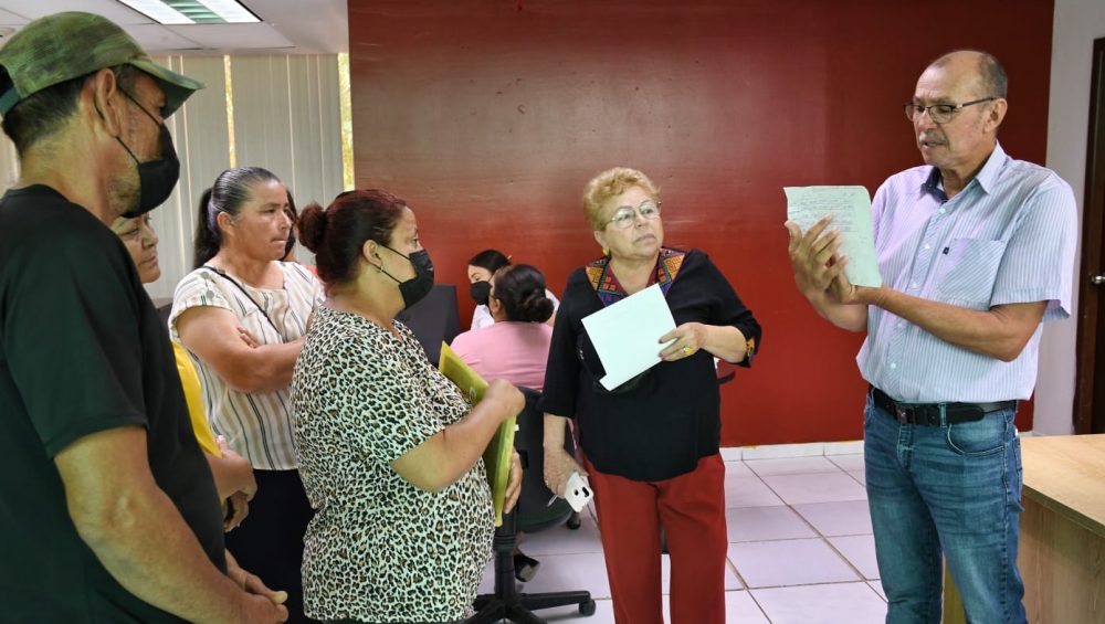 Ofrecen autoridades de Angostura apoyo para mujeres emprendedoras y productivas
