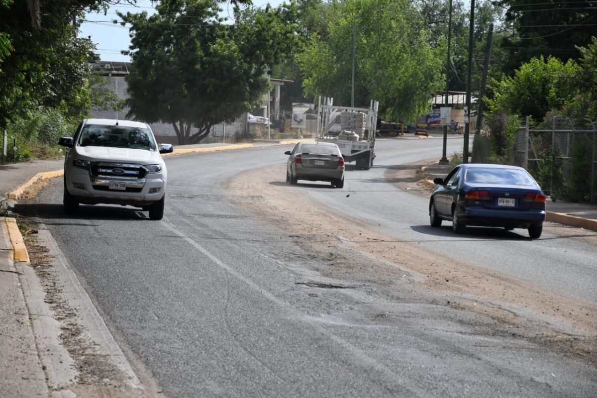 Anuncia Obras Públicas de Angostura inicio de obra de pavimento en carretera de Alhuey